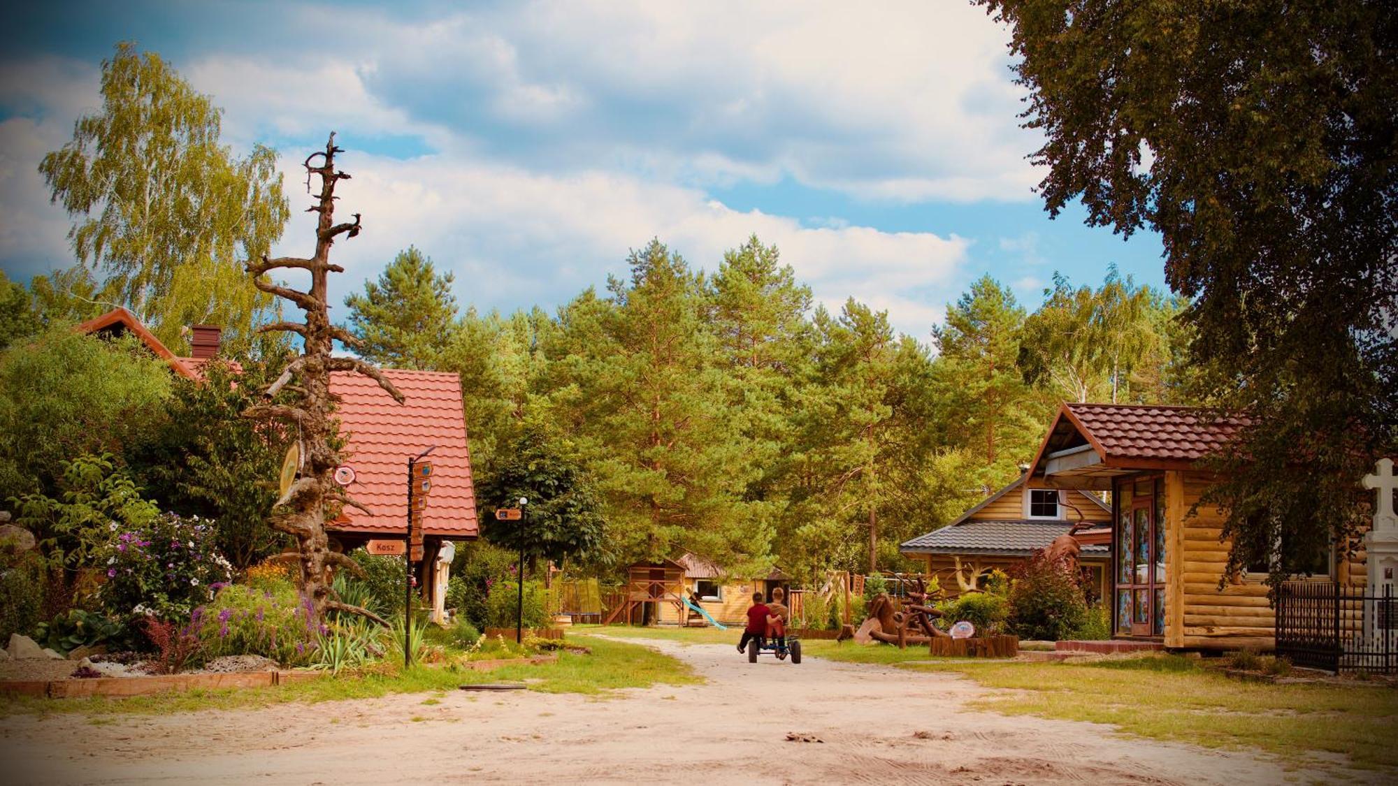 Osrodek Wypoczynkowy Mamczur Pizuny Villa Lukawica Bagian luar foto